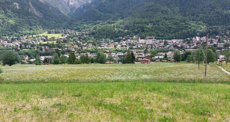 Nuova vasca di accumulo acqua per il Consorzio fondiario Dolonne- Val Veny Nuova vasca di accumulo acqua per il Consorzio fondiario Dolonne- Val Veny