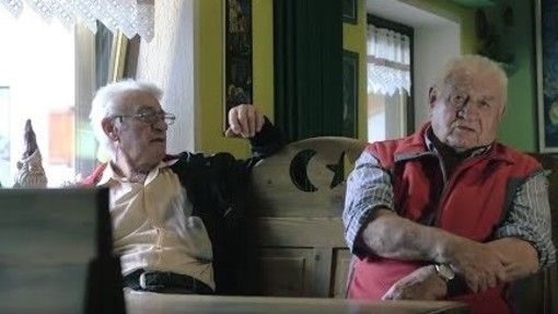 A sn Ilvo Berthod con il fratello Primo (immagine di repertorio) A sn Ilvo Berthod con il fratello Primo (immagine di repertorio)