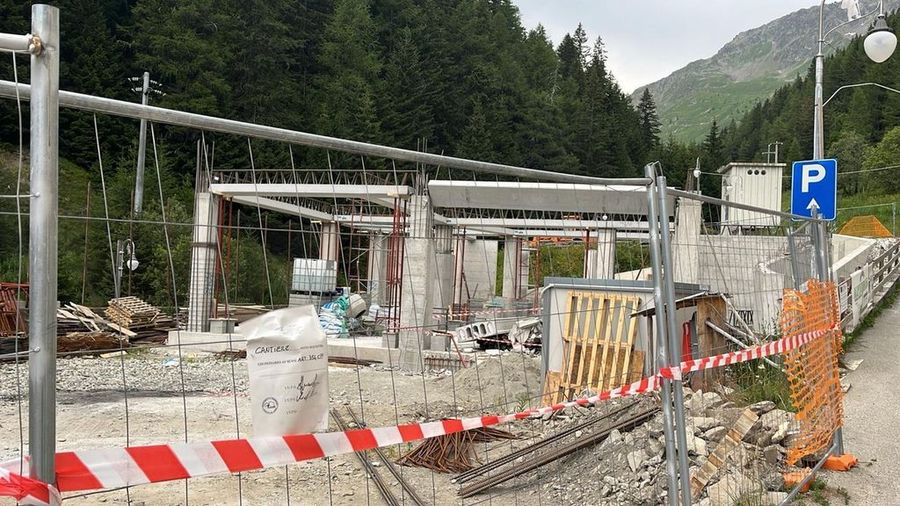 Il cantiere era stato posto sotto sequestro dall'Autorità giudiziaria Il cantiere era stato posto sotto sequestro dall'Autorità giudiziaria