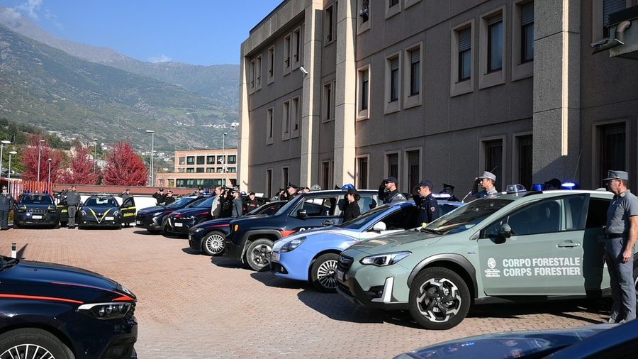 Aosta, i carabinieri ricordano i colleghi caduti nell’esplosione di Castel d’Azzano