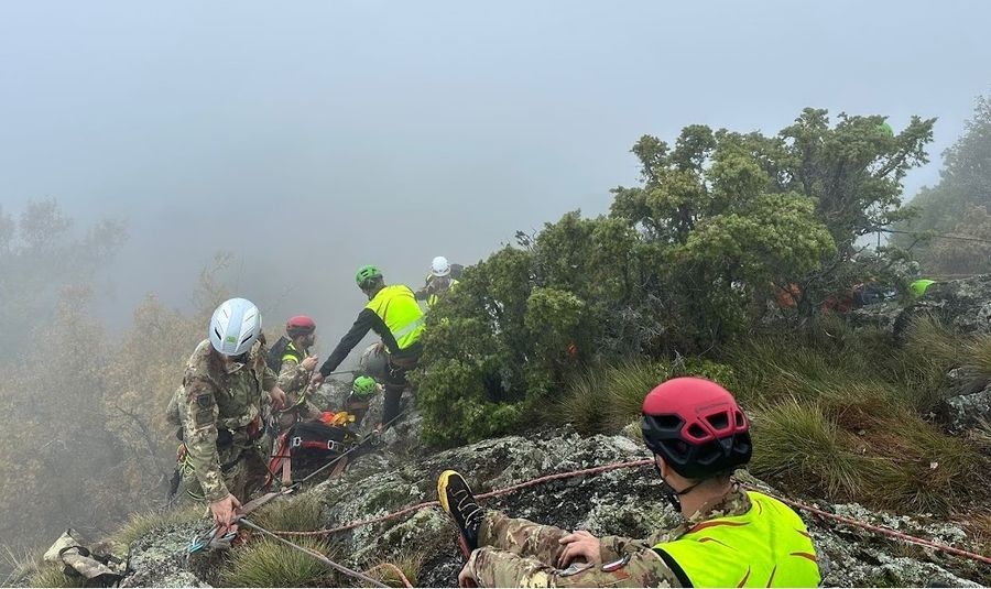 Un momento dell'esercitazione (credit VV FF) Un momento dell'esercitazione (credit VV FF)