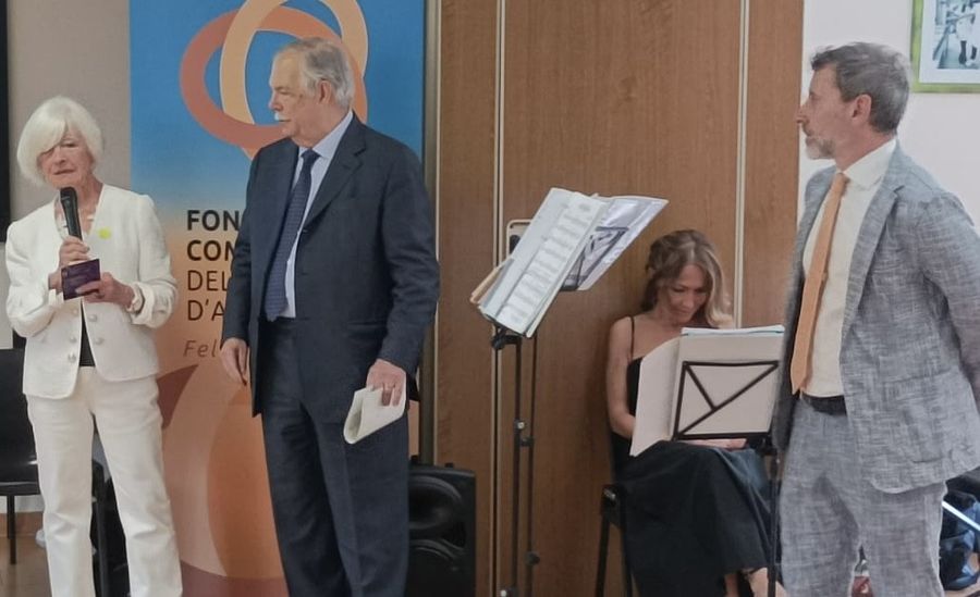 Un momento della cena solidale all'Institut Agricole con la partecipazione di Anna Maria Actis Un momento della cena solidale all'Institut Agricole con la partecipazione di Anna Maria Actis