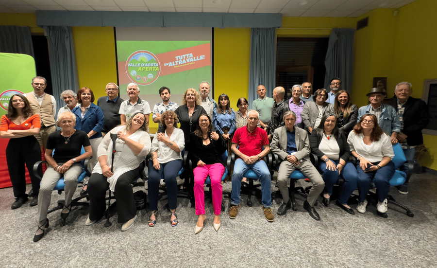 Diritti, giustizia sociale e ambiente: Vda Aperta lancia da Verrès la sfida per le regionali Diritti, giustizia sociale e ambiente: Vda Aperta lancia da Verrès la sfida per le regionali