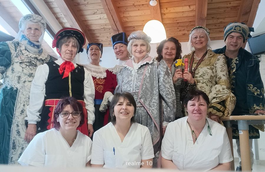 Il Comitato 'I Challant a Chatillon' porta allegria nelle strutture socio-assistenziali del territorio