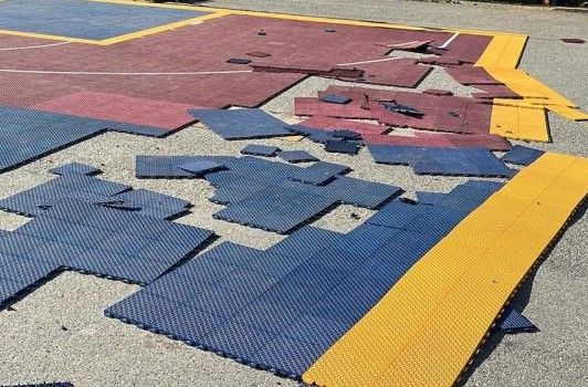 Courmayeur, vandalizzati i campi di basket a Dolonne Courmayeur, vandalizzati i campi di basket a Dolonne