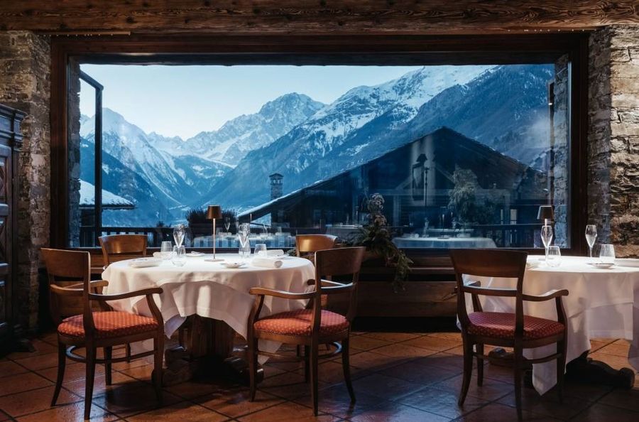 Al Gruppo Renco spa il prestigioso Relais Mont Blanc di La Salle