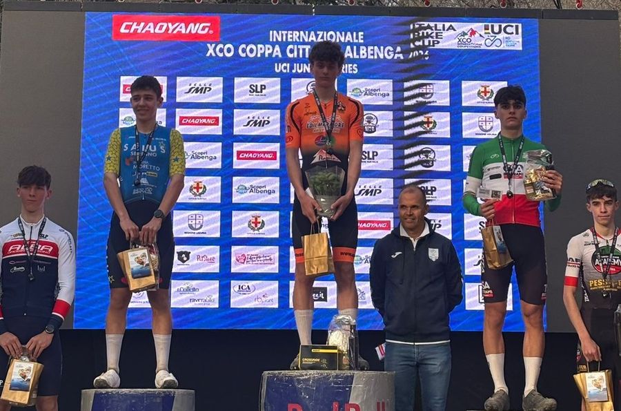 Ciclismo, Michel Careri vince l’Xco Coppa città di Albenga