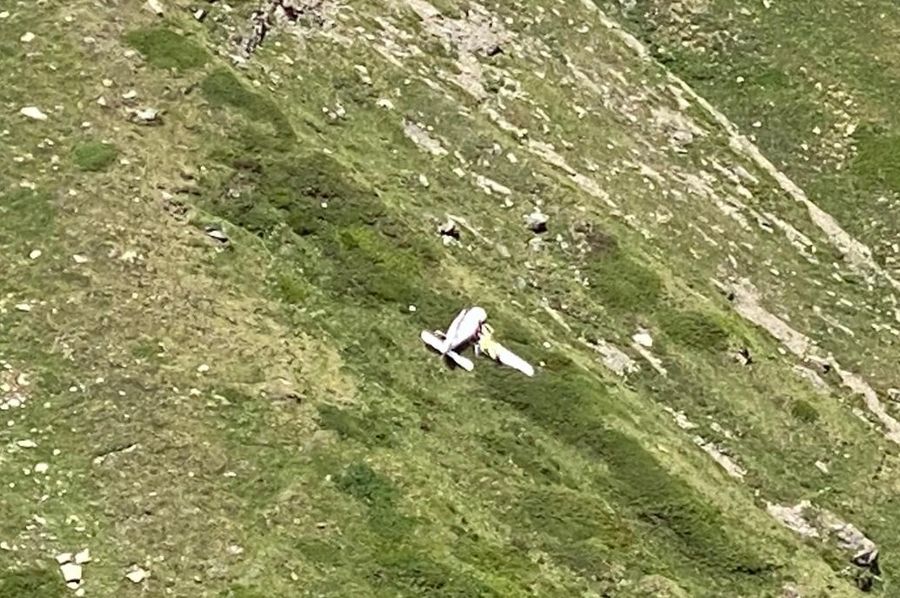 L'ultraleggero caduto vicino al rifugio Frassati L'ultraleggero caduto vicino al rifugio Frassati
