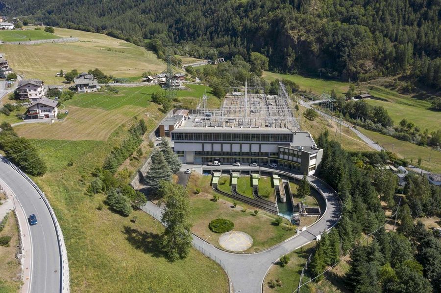 La centrale idroelettrica di Valpelline (dal sito di CVA)