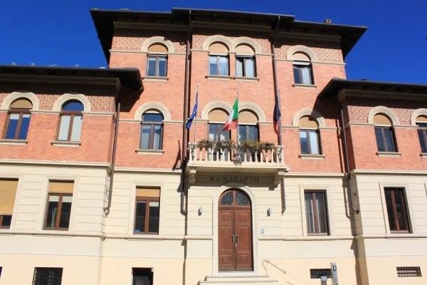 Quart, riqualificato l’impianto di illuminazione del campo sportivo Quart, riqualificato l’impianto di illuminazione del campo sportivo