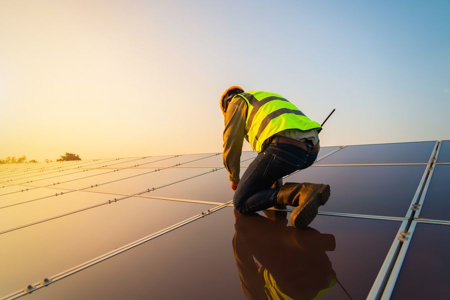 Soluzioni incombustibili per pannelli fotovoltaici