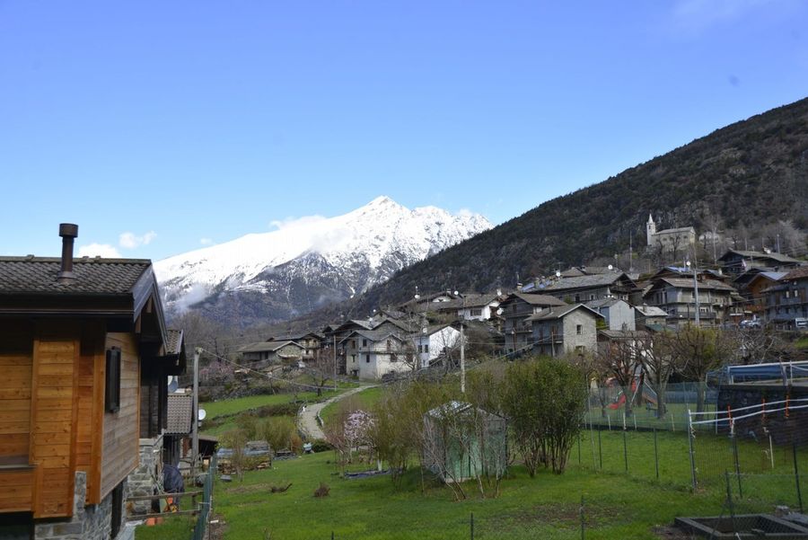 Una 'tre giorni' a Emarèse per ridare voce alle montagne ferite