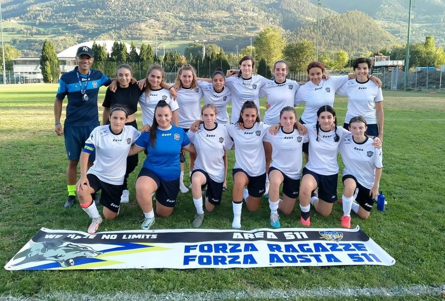 Calcio F: U17, l'Aosta 511 ogni tanto riesce anche a perdere Calcio F: U17, l'Aosta 511 ogni tanto riesce anche a perdere