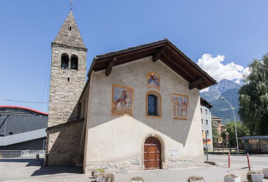 Aosta; l'antica chiesa di St-Martin de Corléans ospita la Settimana Santa Ortodossa Aosta; l'antica chiesa di St-Martin de Corléans ospita la Settimana Santa Ortodossa