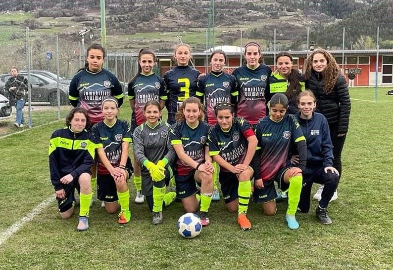 Calcio f: U15, Aosta 511 vince ancora e resta salda in testa alla classifica Calcio f: U15, Aosta 511 vince ancora e resta salda in testa alla classifica