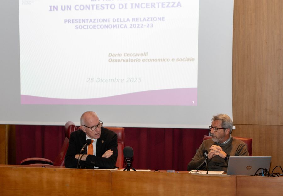 In Valle si vive forse meglio che altrove ma nascono sempre meno bimbi In Valle si vive forse meglio che altrove ma nascono sempre meno bimbi