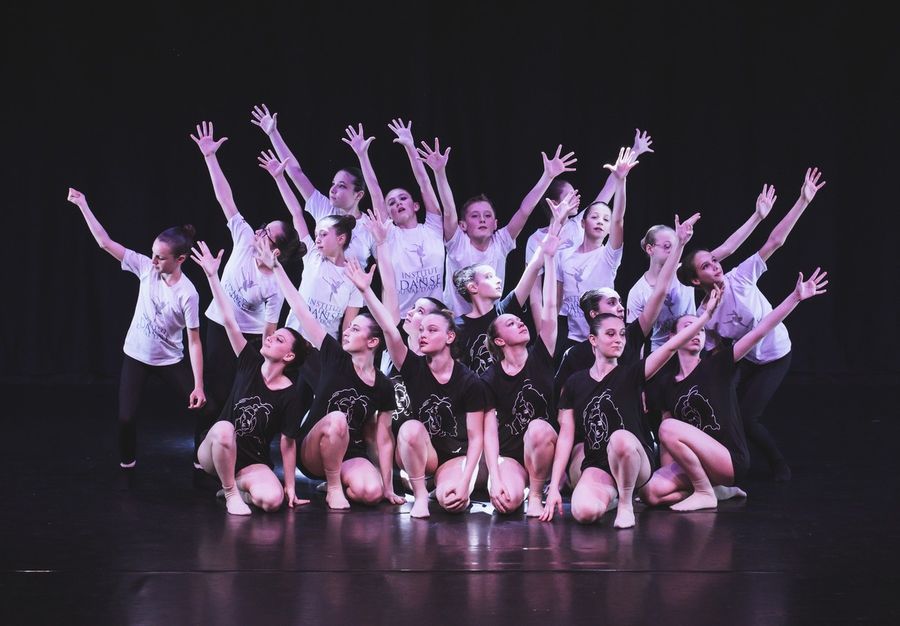 'Le quattro Stagioni' è l'atteso saggio dell’Institut de Danse VdA al Teatro Giacosa