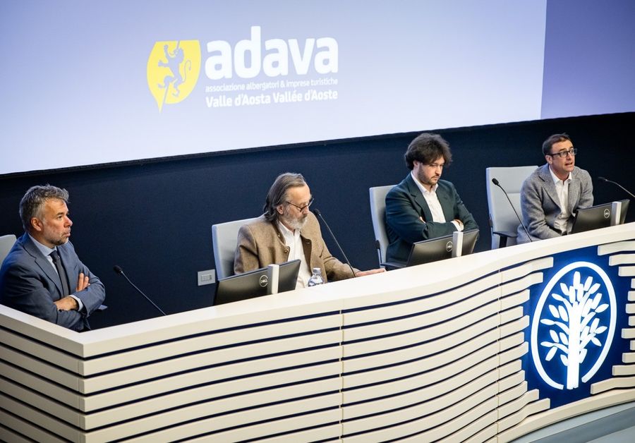 Da sn Emilio Conte, direttore di Adava; Luigi Fosson, presidente; Alessandro Perosino, vice uscente e Davide Perrin, neo vicepresidente
