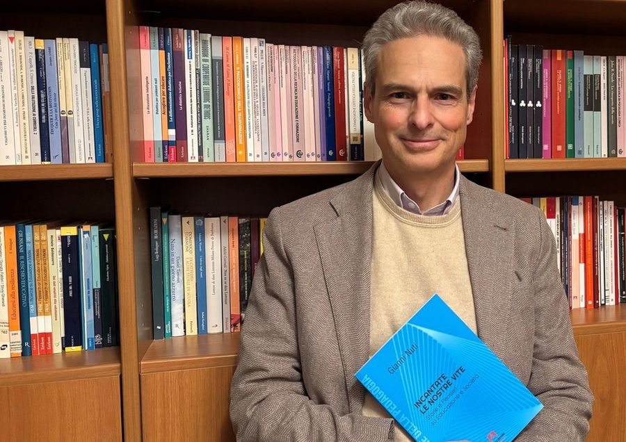 Gianni Nuti ha vinto il Premio Italiano di Pedagogia 2025 Gianni Nuti ha vinto il Premio Italiano di Pedagogia 2025