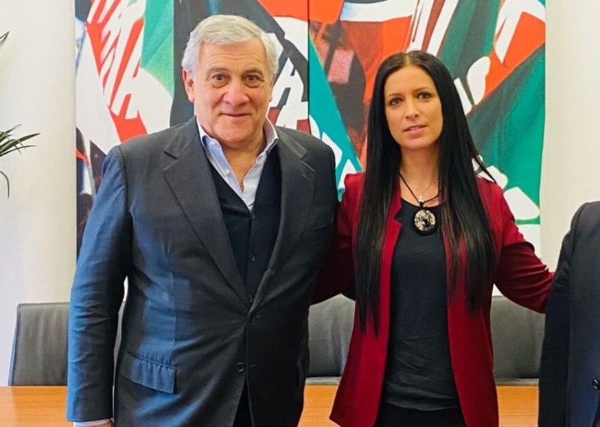 Antonio Tajiani insieme a Emily Rini, sua consigliera politica e Presidente della Società italiana del Traforo del Monte Bianco-SITMB