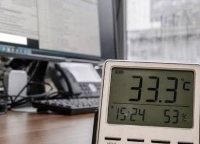 Aosta, caldo negli uffici comunali e arriva l'orario 'anti-afa'; si entra alle 7 se si superano i 28 gradi