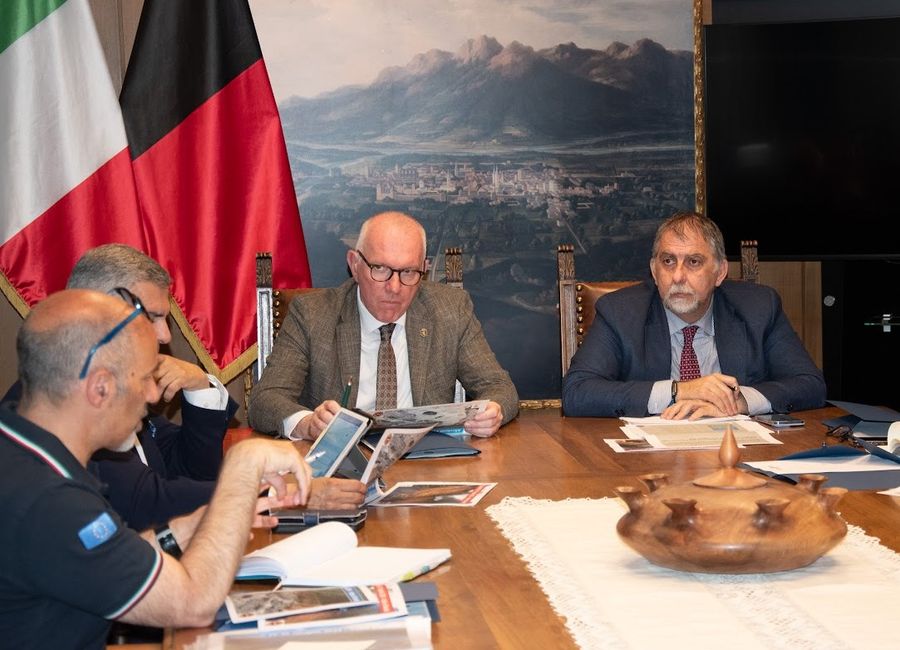 Il presidente della Giunta, Renzo Testolin e il Capo della Protezione civile, Fabio Ciciliano