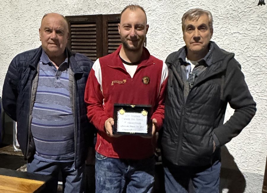 Da sn Marino Dal Bosco, Thomas Marchesi e Renato Dal Bosco