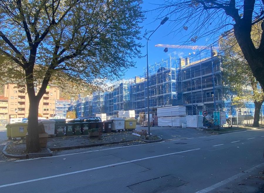 Un cantiere del Bonus 110 al Quartiere Cogne di Aosta Un cantiere del Bonus 110 al Quartiere Cogne di Aosta