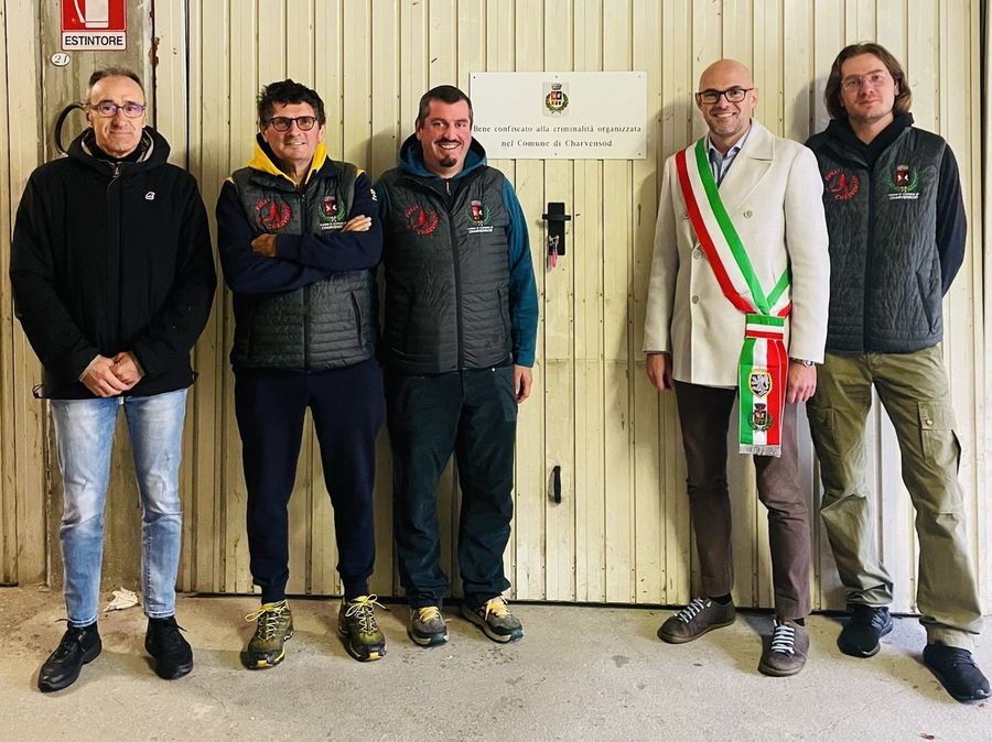 Da sn Aurelio Lucianaz, Remo Comé, Christian Comé (presidente sezione fiolet Charvensod), Ronny Borbey, Michel Comé