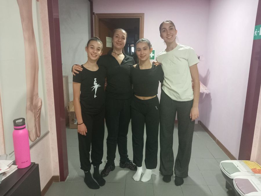 Danza, l'Institut de Danse allo stage 'Open CAB Winter' Danza, l'Institut de Danse allo stage 'Open CAB Winter'