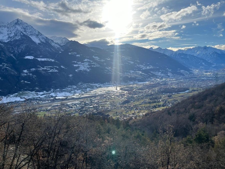 Pasqua di speranza, tra ferite della terra e silenzi dell’anima
