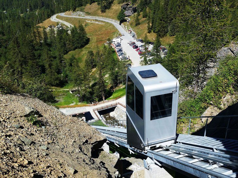 Valtournenche, fuori uso nei giorni di Ferragosto l'ascensore per Cheneil