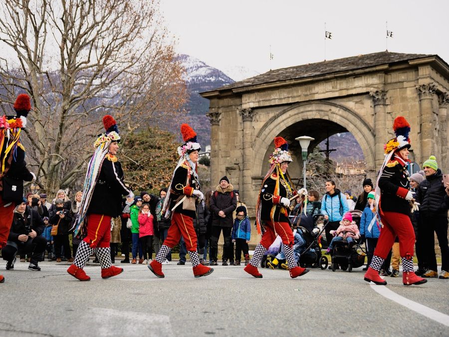 Carnavals de Montagne, il Comune di Aosta ferma l’edizione 2026: 'Scelta di responsabilità' Carnavals de Montagne, il Comune di Aosta ferma l’edizione 2026: 'Scelta di responsabilità'