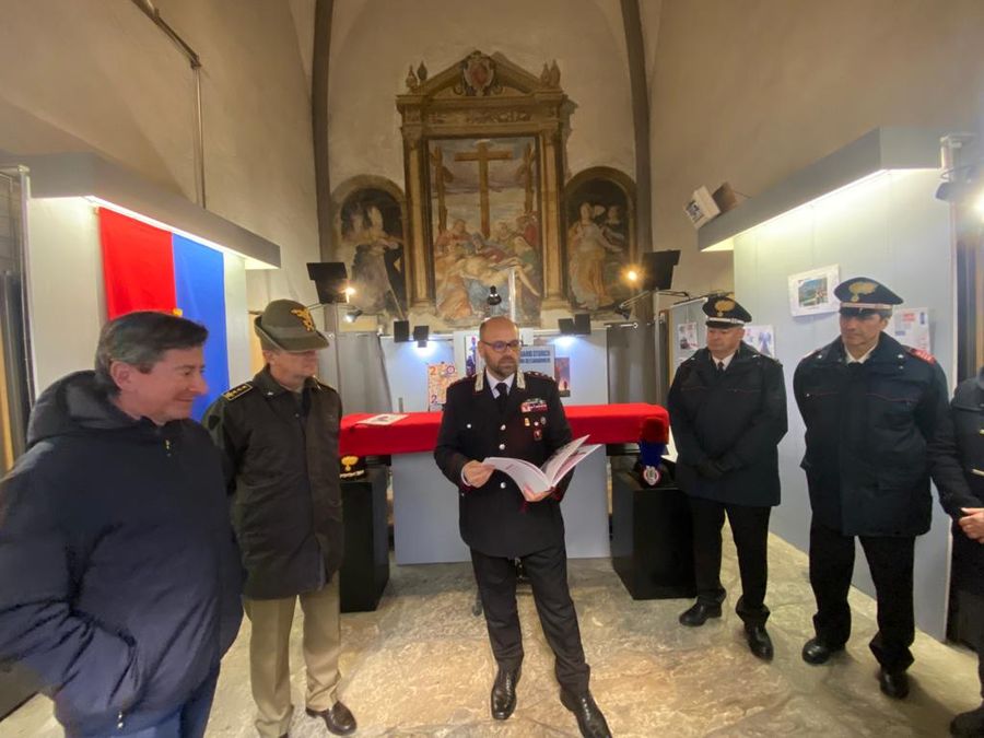 Il Forte di Bard è il mese di Gennaio nel Calendario da tavolo 2024 dei carabinieri