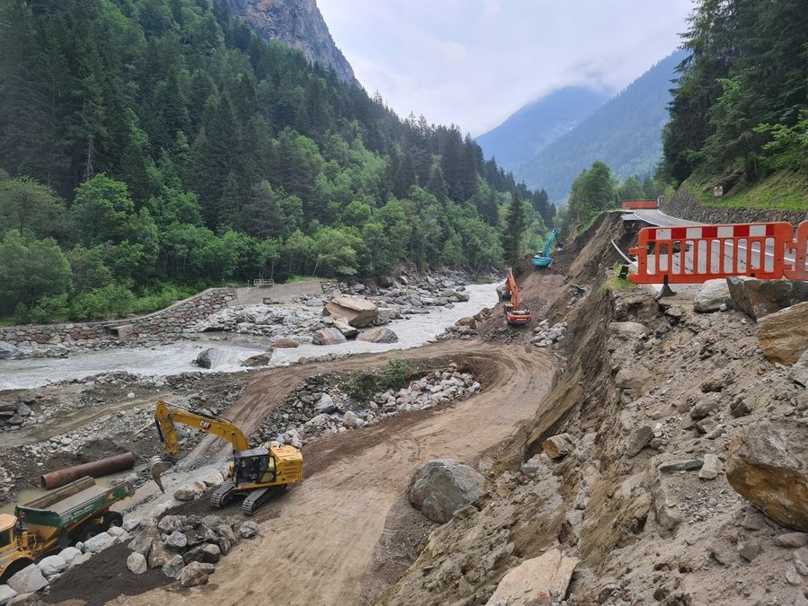 Dopo alluvione; i fari del Consiglio Valle sulla gestione dell'emergenza