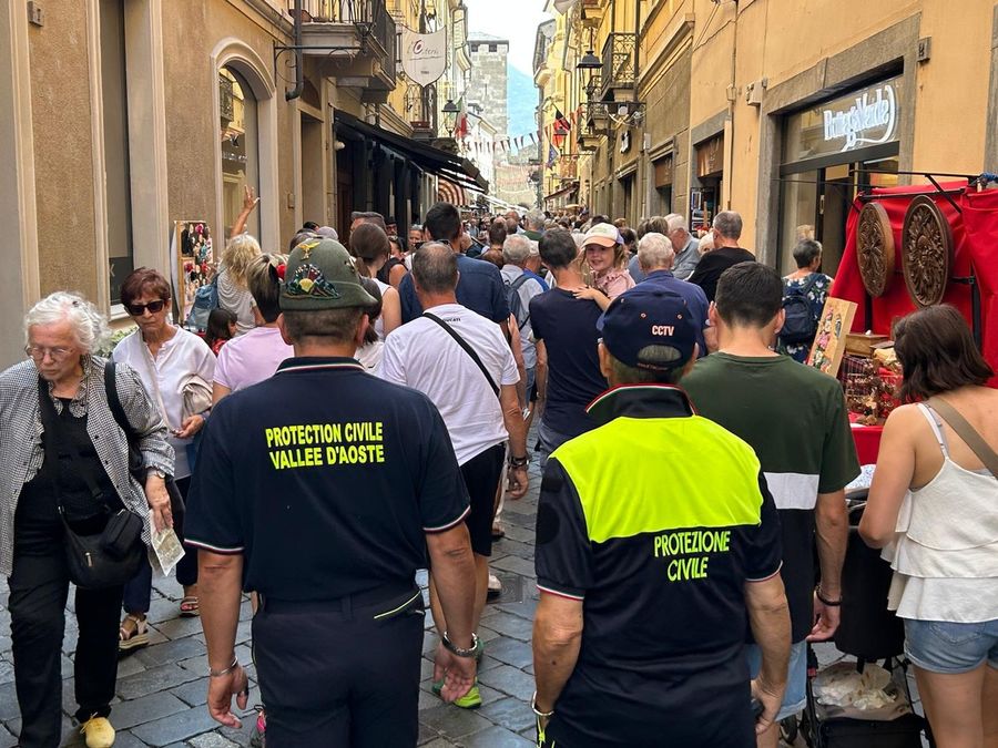 Artigianato valdostano, estate da record Artigianato valdostano, estate da record
