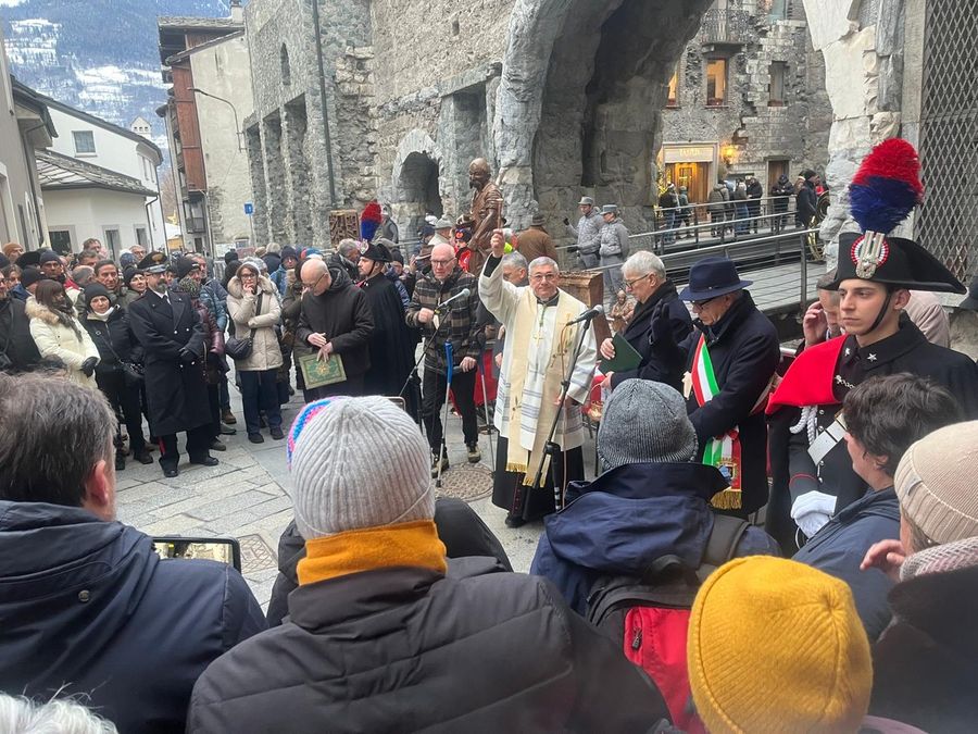 E' iniziata la 1026esima Foire de Saint-Ours E' iniziata la 1026esima Foire de Saint-Ours