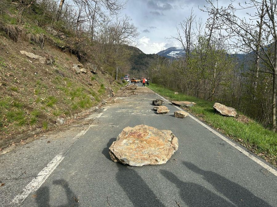 Avise, frana sulla strada di Cerellaz