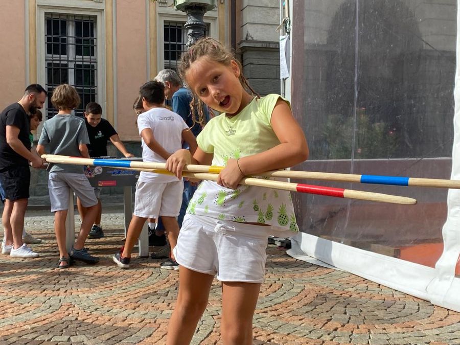 Aosta torna ludoteca a cielo aperto: la 'festa bestiale' di giocAosta 2025