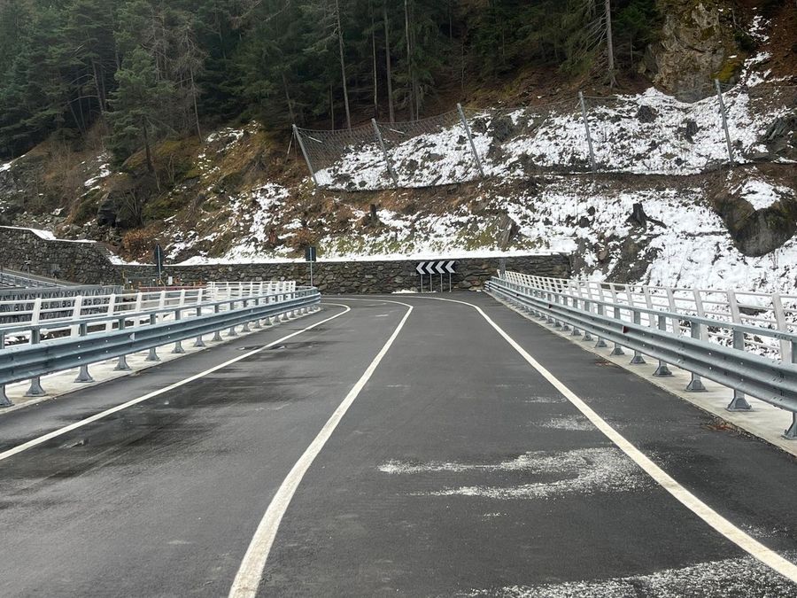 Il ponte di Chevril Il ponte di Chevril