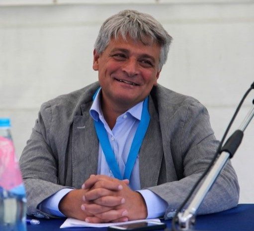 L'assessore regionale Luciano Caveri L'assessore regionale Luciano Caveri