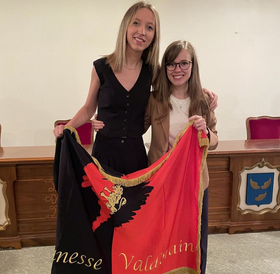 Passaggio del testimone tra Sylvie Hugonin e Sylvie Bonin Passaggio del testimone tra Sylvie Hugonin e Sylvie Bonin