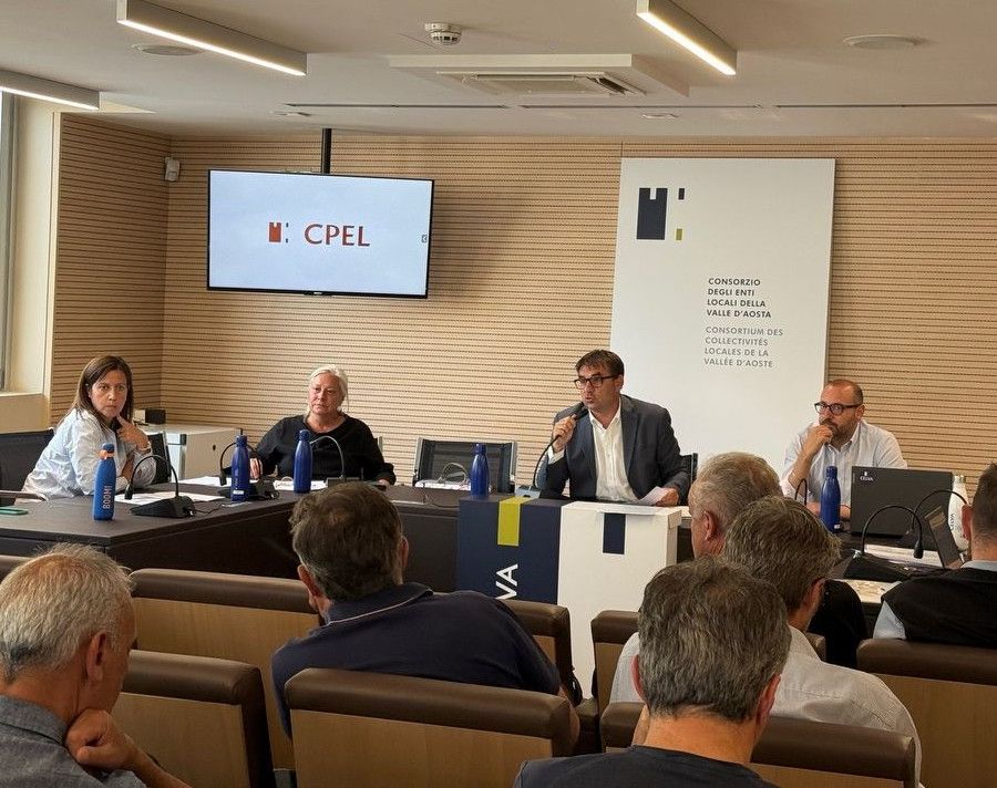 Un momento dell'assemblea del Cpel