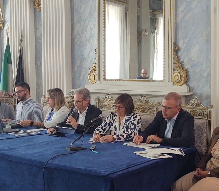 Aosta, Giunta Nuti 'con umiltà e trasparenza' per costruire una città nuova