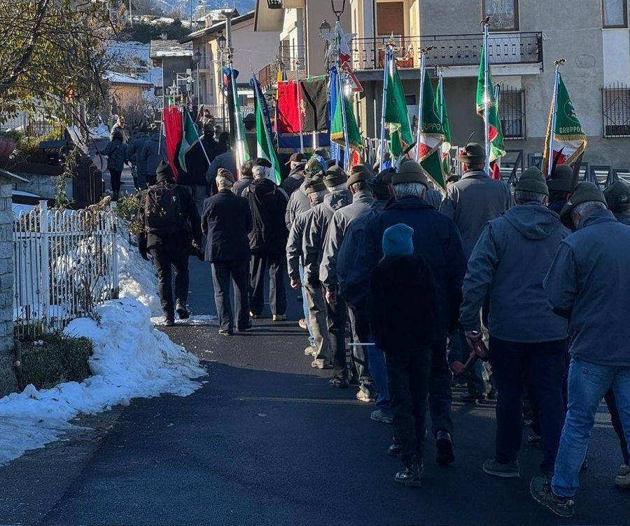 Charvensod, celebrato 60esimo anniversario del Gruppo Alpini nel ricordo e nella solidarietà