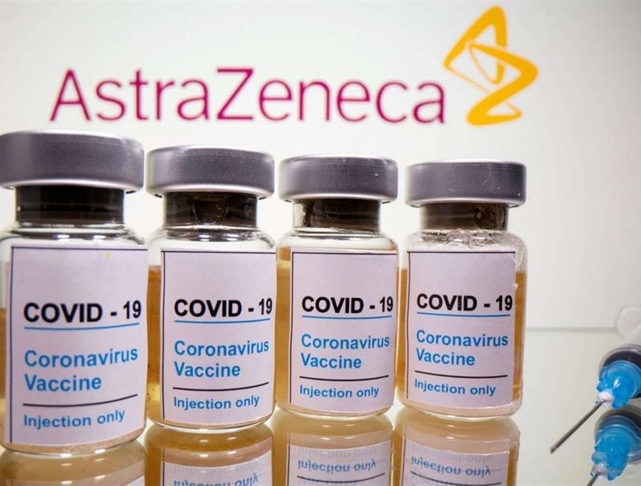 Prime, crude ammissioni di Astrazeneca su correlazioni tra gravi trombosi e vaccini Covid