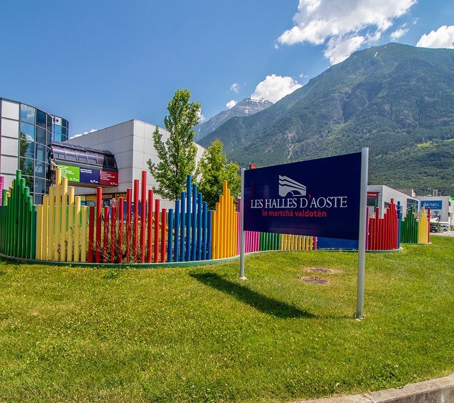 Non solo Cervinia, la nuova toponomastica trasforma Località Autoporto nell'Ile des Lapins