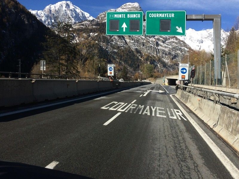 A5 Aosta-Monte Bianco chiude da domani a venerdì