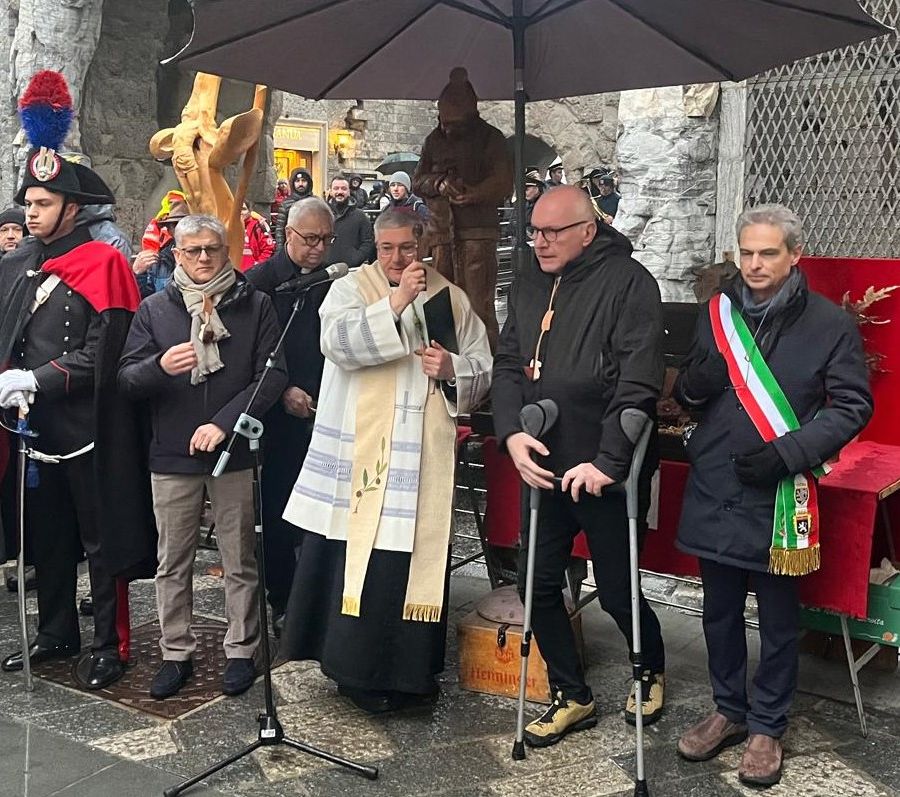 All'insegna della Pace contro tutte le guerre è iniziata la 1025esima Foire de Saint-Ours