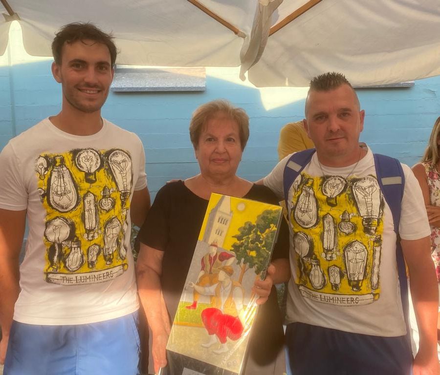 I vincitori premiati da Angela Sagaria, sorella di Beppe (cliccare per avviare la minigallery)